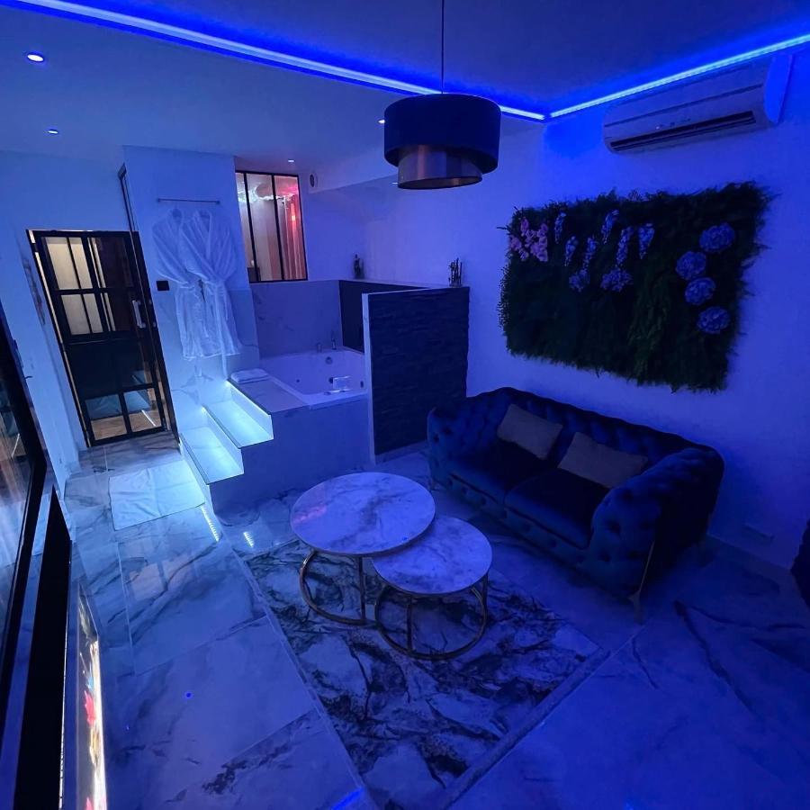 Le Blue Apartment Aubervilliers Exterior photo