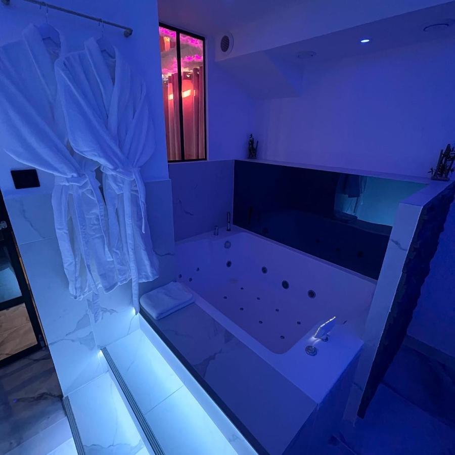 Le Blue Apartment Aubervilliers Exterior photo